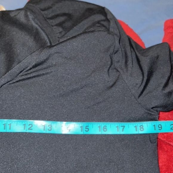 Lole black Athletic Shortsleeved V-neck tunic top Sz M - Picture 8 of 12
